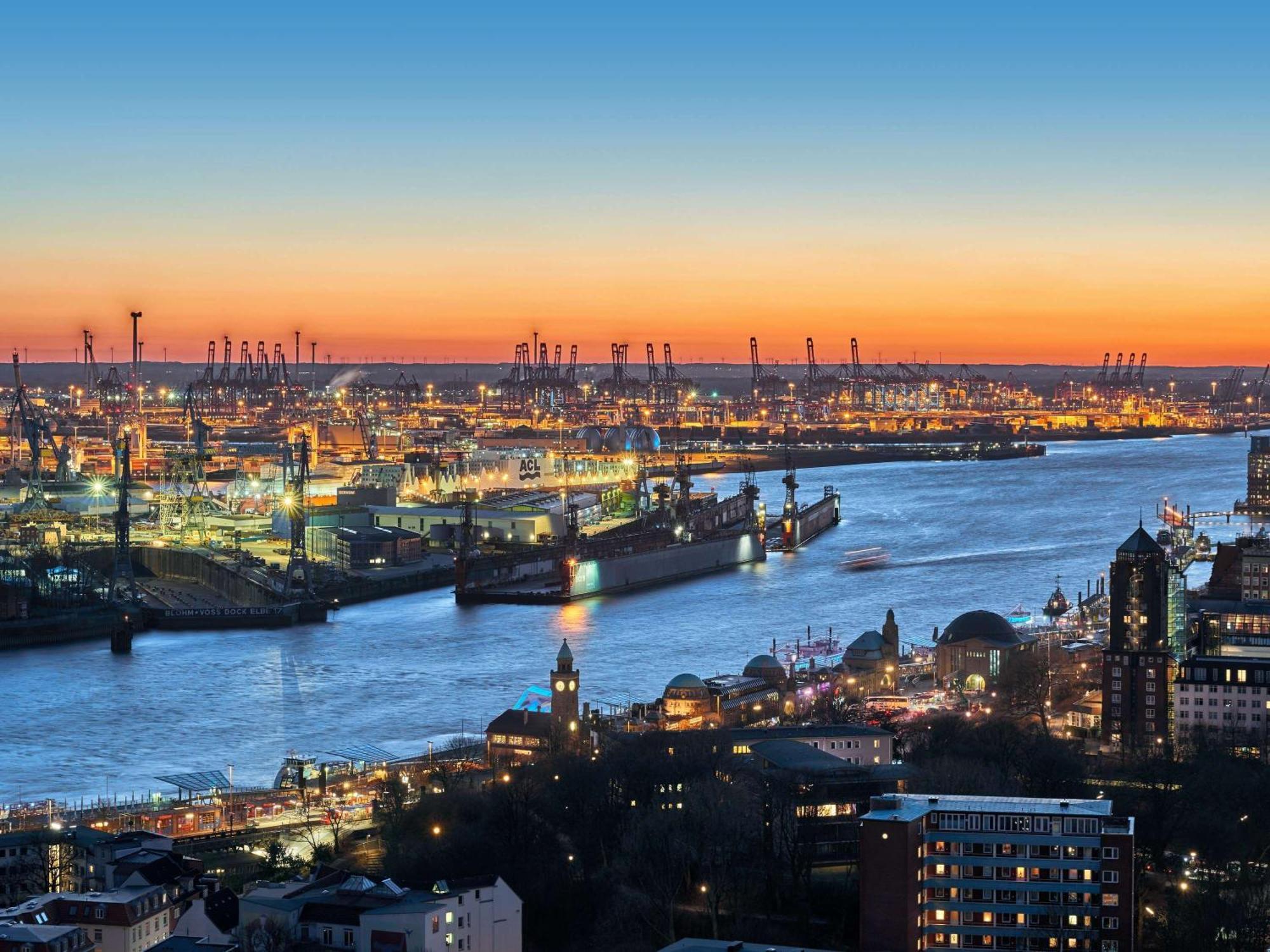Mercure Hotel Hamburg Mitte Экстерьер фото