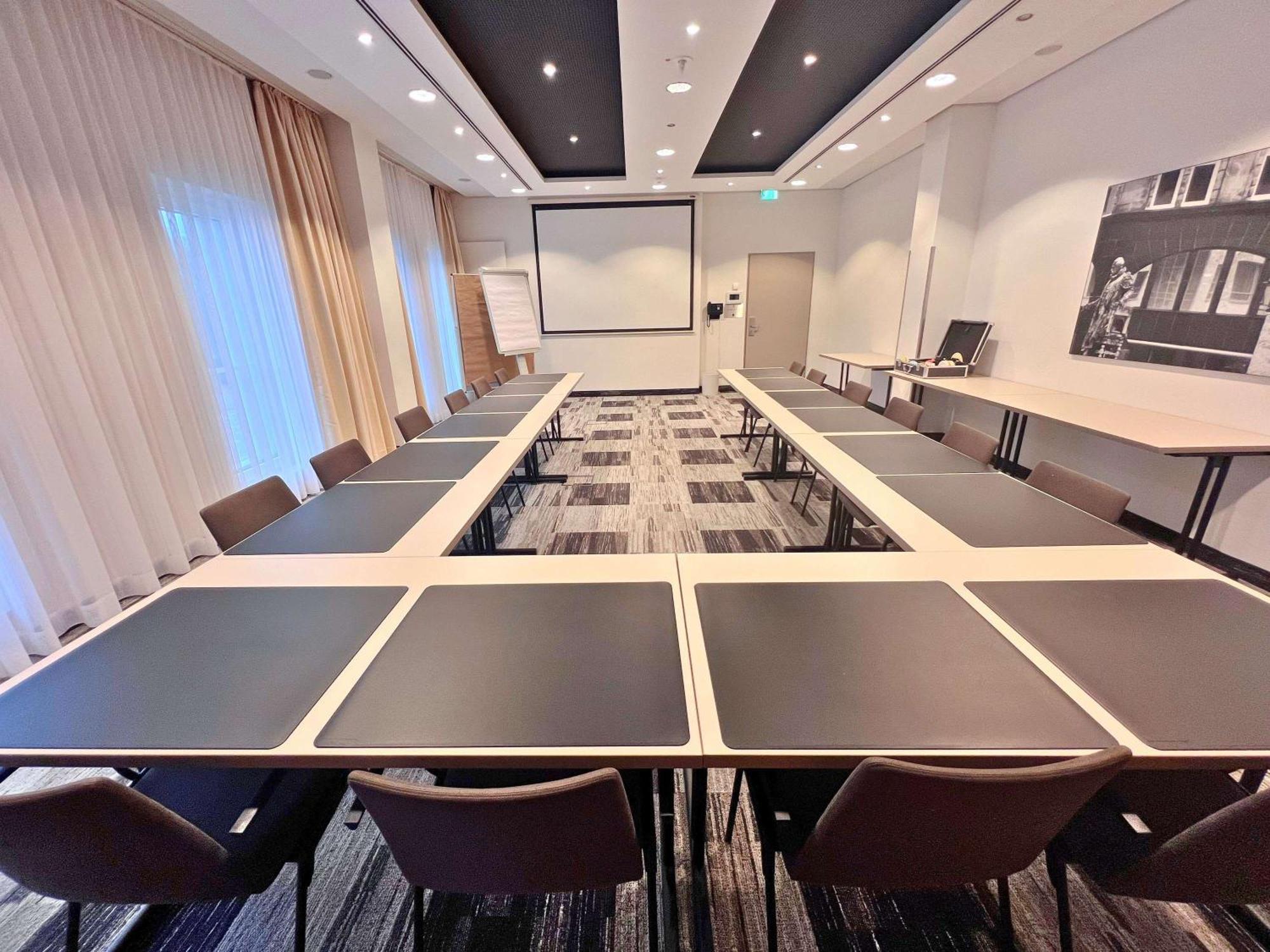 Mercure Hotel Hamburg Mitte Экстерьер фото