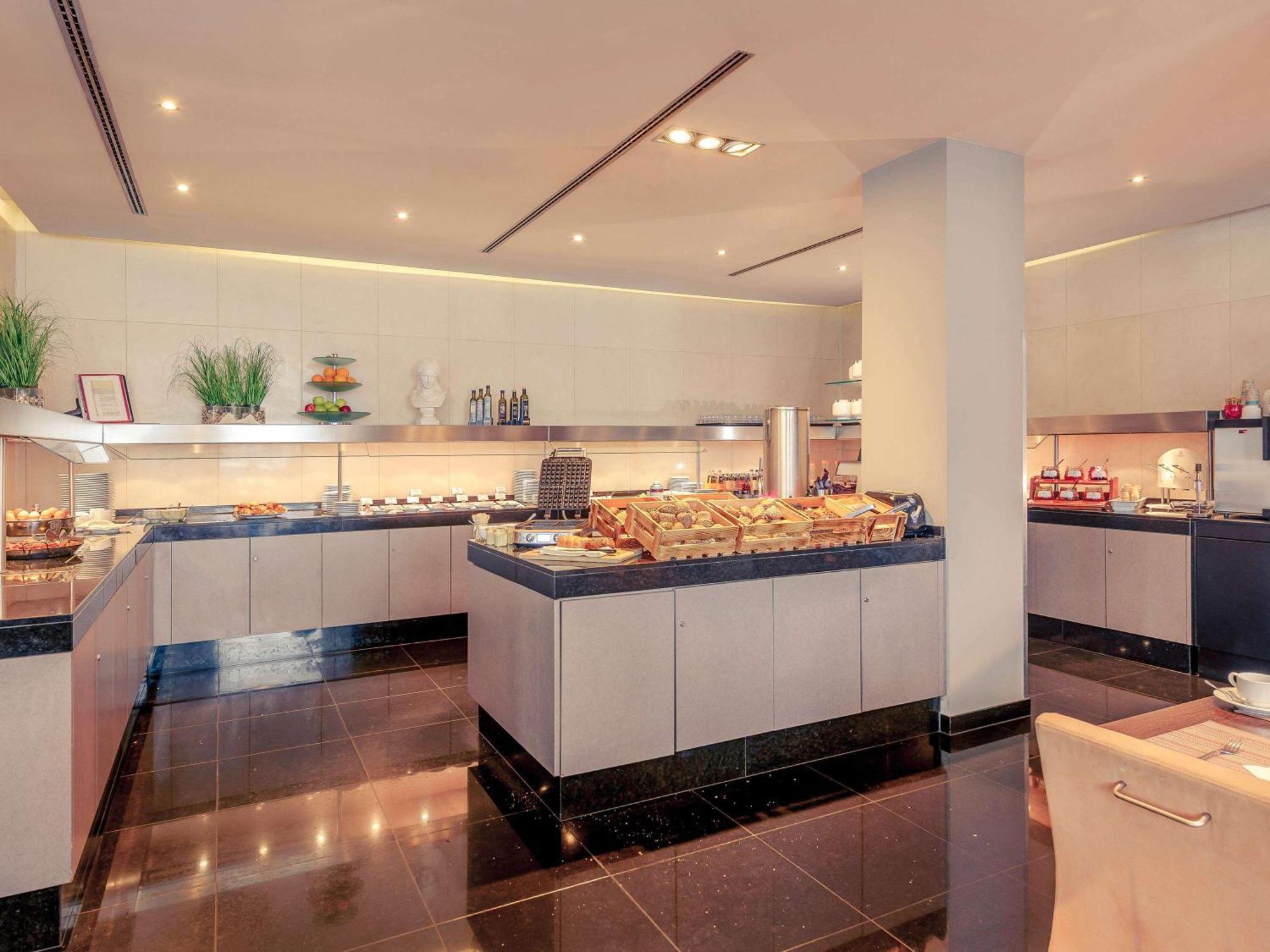 Mercure Hotel Hamburg Mitte Экстерьер фото